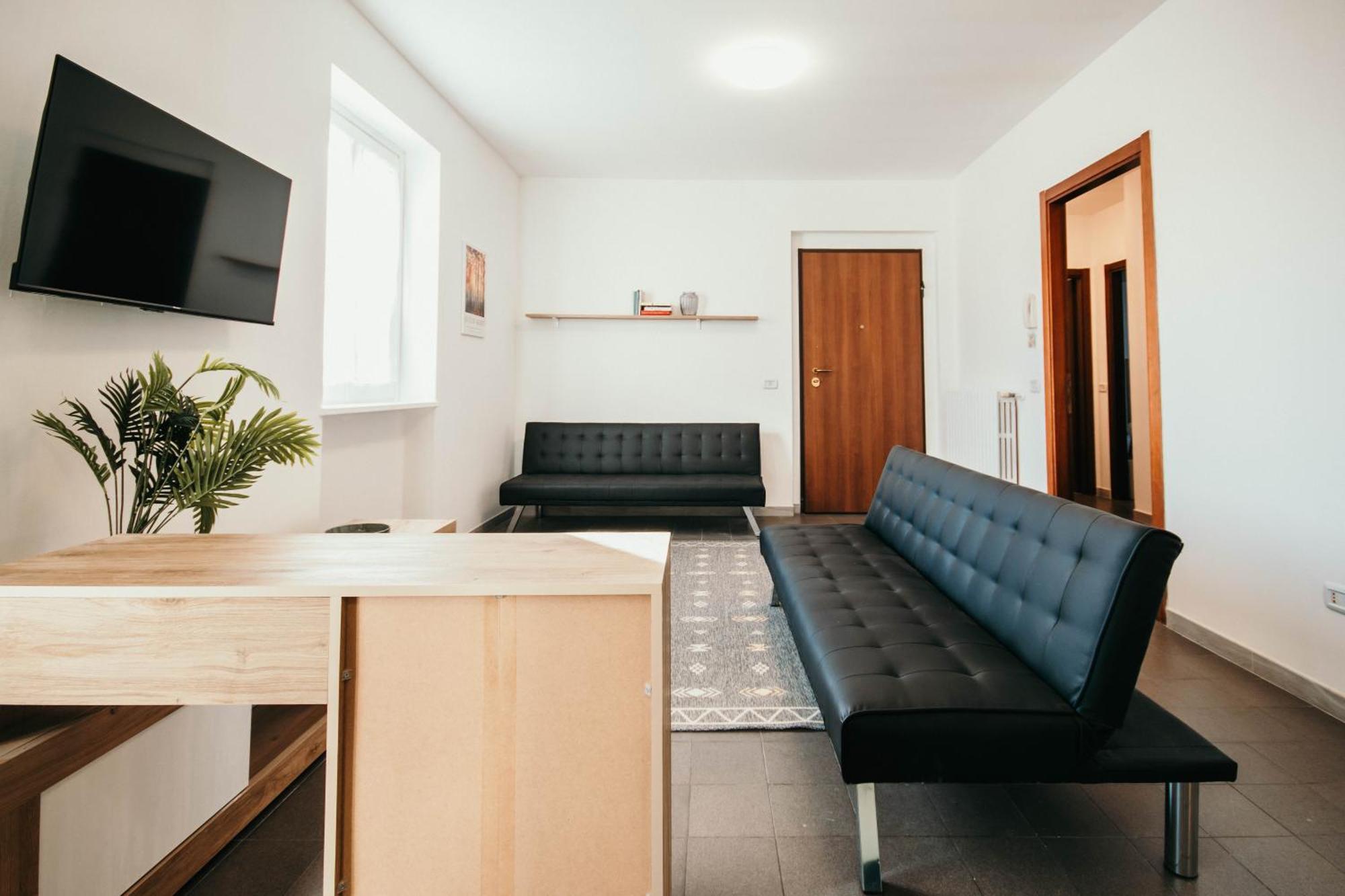 Bigattera Apartments Varese Zimmer foto